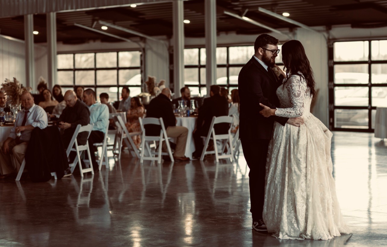 Emerald Boho Wedding with Dried Florals | Tiara & Grant